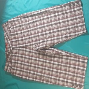 ZOEY & BETH PLUS BROWN, WHITE & PINK PLAID CROP PANTS. SIZE 2X